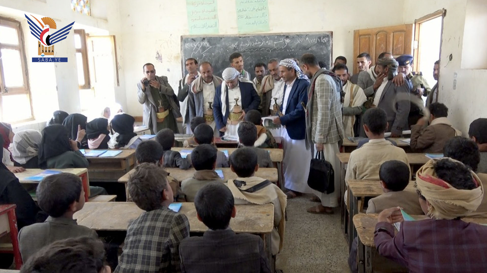 تفقد برامج وأنشطة الدورات الصيفية في مديرية ريدة بعمران