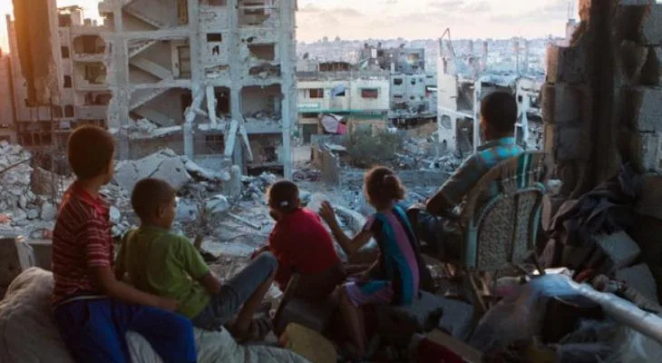 استشهاد فلسطيني وزوجته بقصف العدو الإسرائيلي شقة سكنية غرب غزة