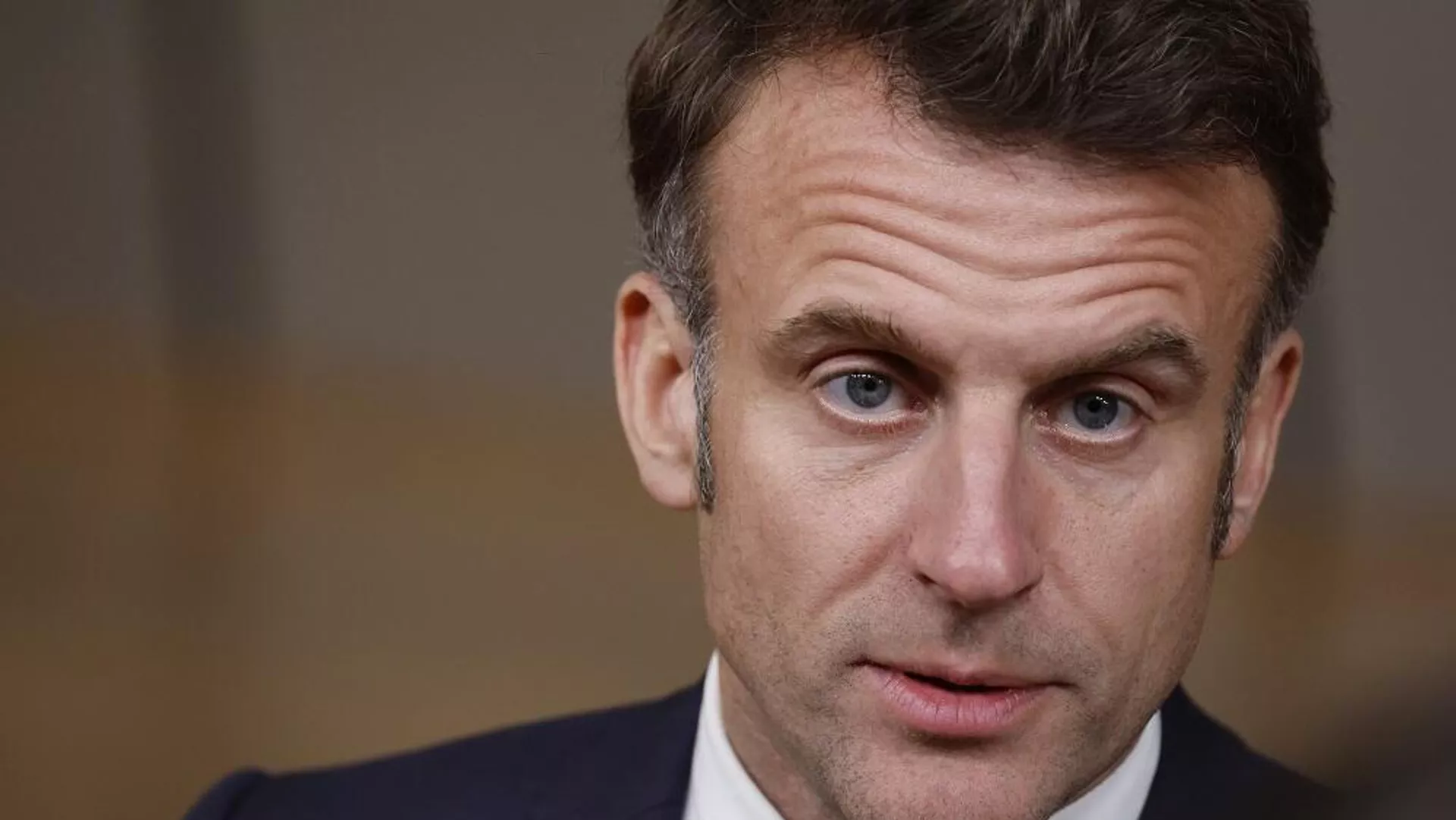 ماكرون: فرنسا تعتزم المشاركة بمناورات عسكرية في غرينلاند