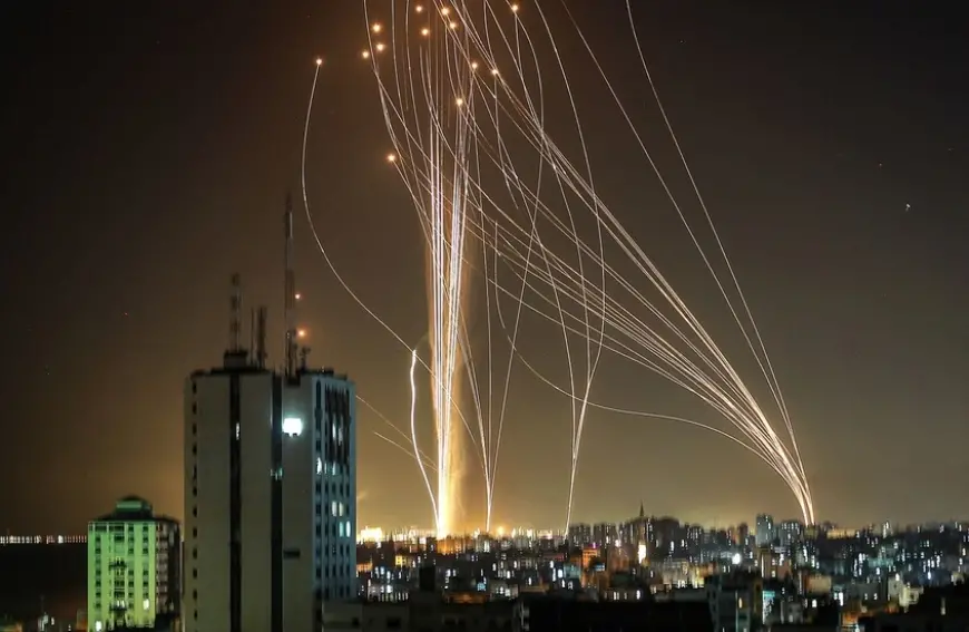 ردعُ إيرانَ يضعُ ترامبَ أمامَ ثلاثة سيناريوهاتٍ صعبةٍ