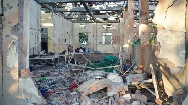 مدير عام"الصحة العالمية"يدين مقتل 33 شخصا في هجوم على مستشفى بميانمار