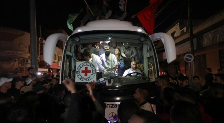 العدو الإسرائيلي يواصل استهداف محرري "طوفان الأحرار"