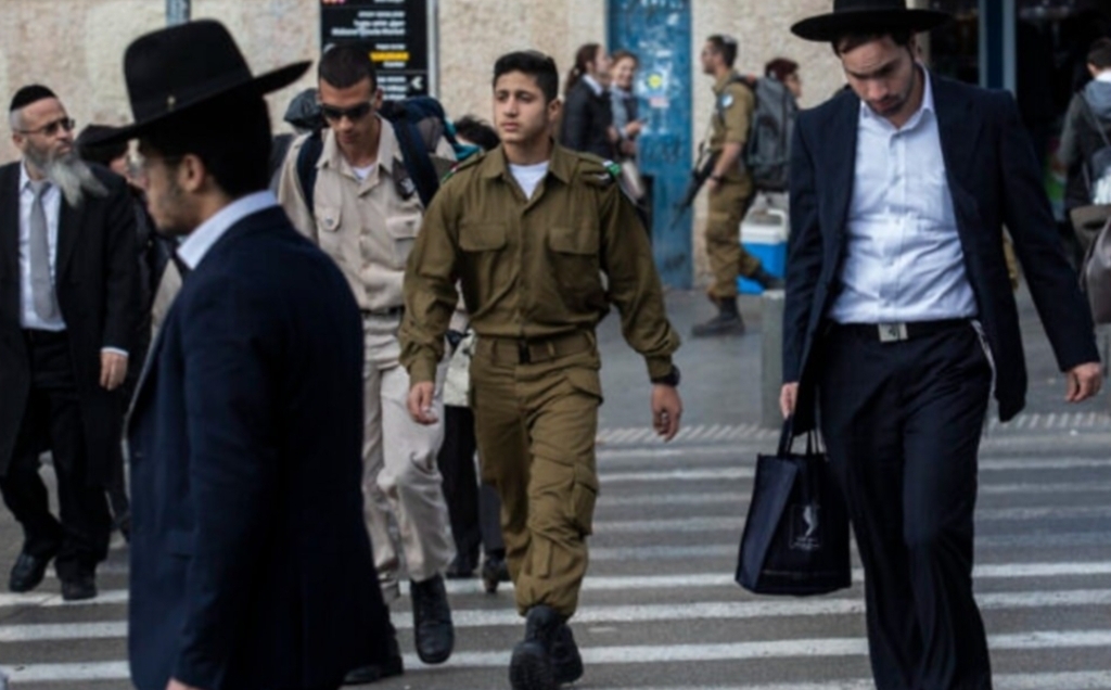 لتعويض النقص.. جيش العدو يشكل فرقة مقاتلين من المتقاعدين والمتطوعين و "حريديم"