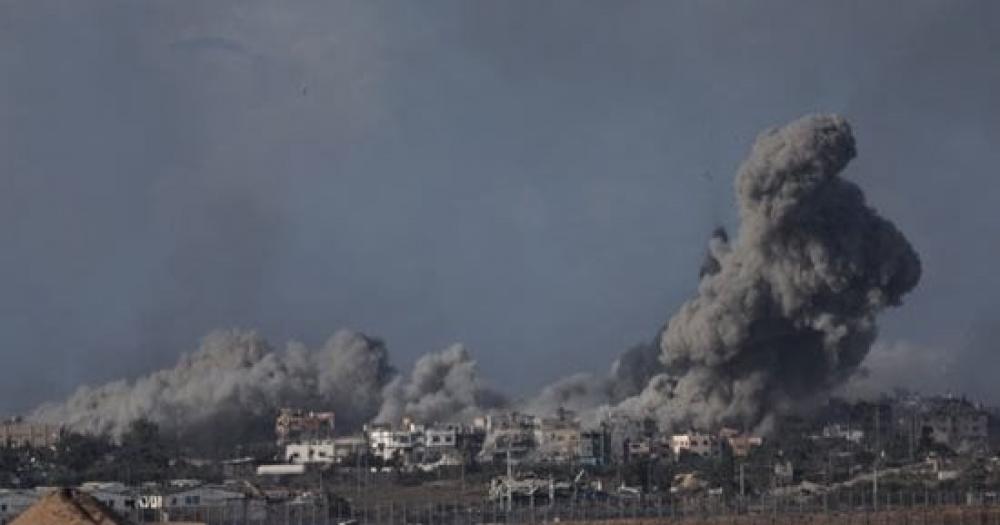 إصابات جراء استهداف منازل الفلسطينيين وقصف مدفعي وإطلاق نار في غزة