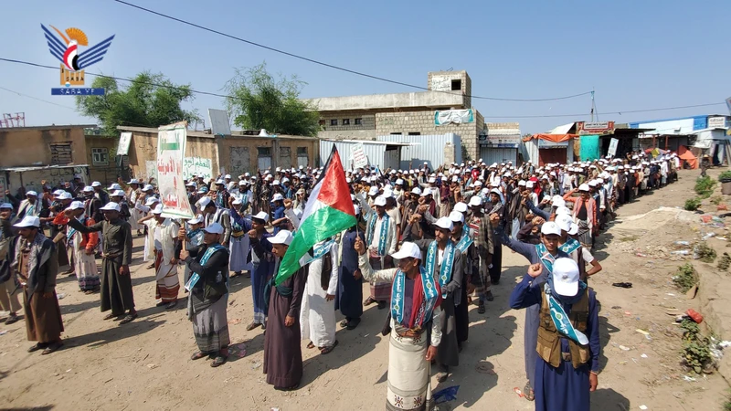 عرض شعبي لقوات التعبئة في مديرية شدا بصعدة