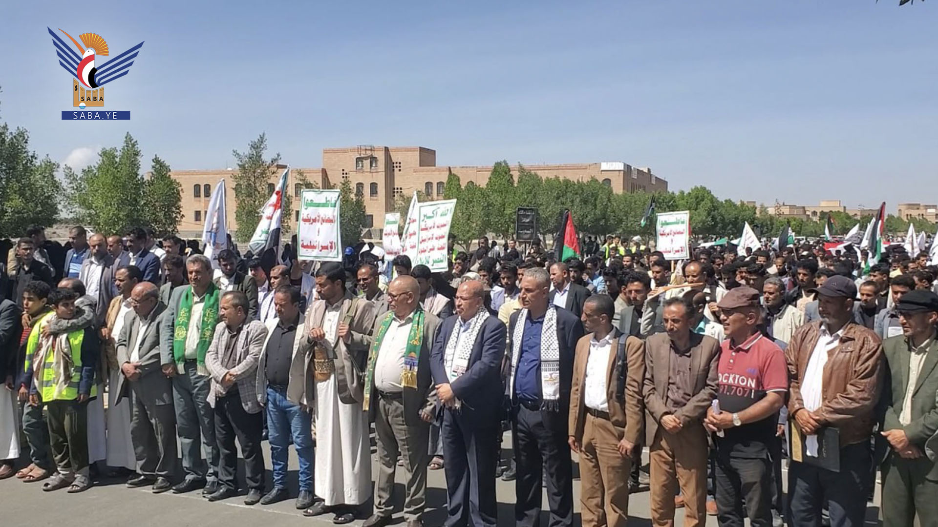  مسيرات ووقفة طلابية في ذمار تضامنًا مع الشعب الفلسطيني