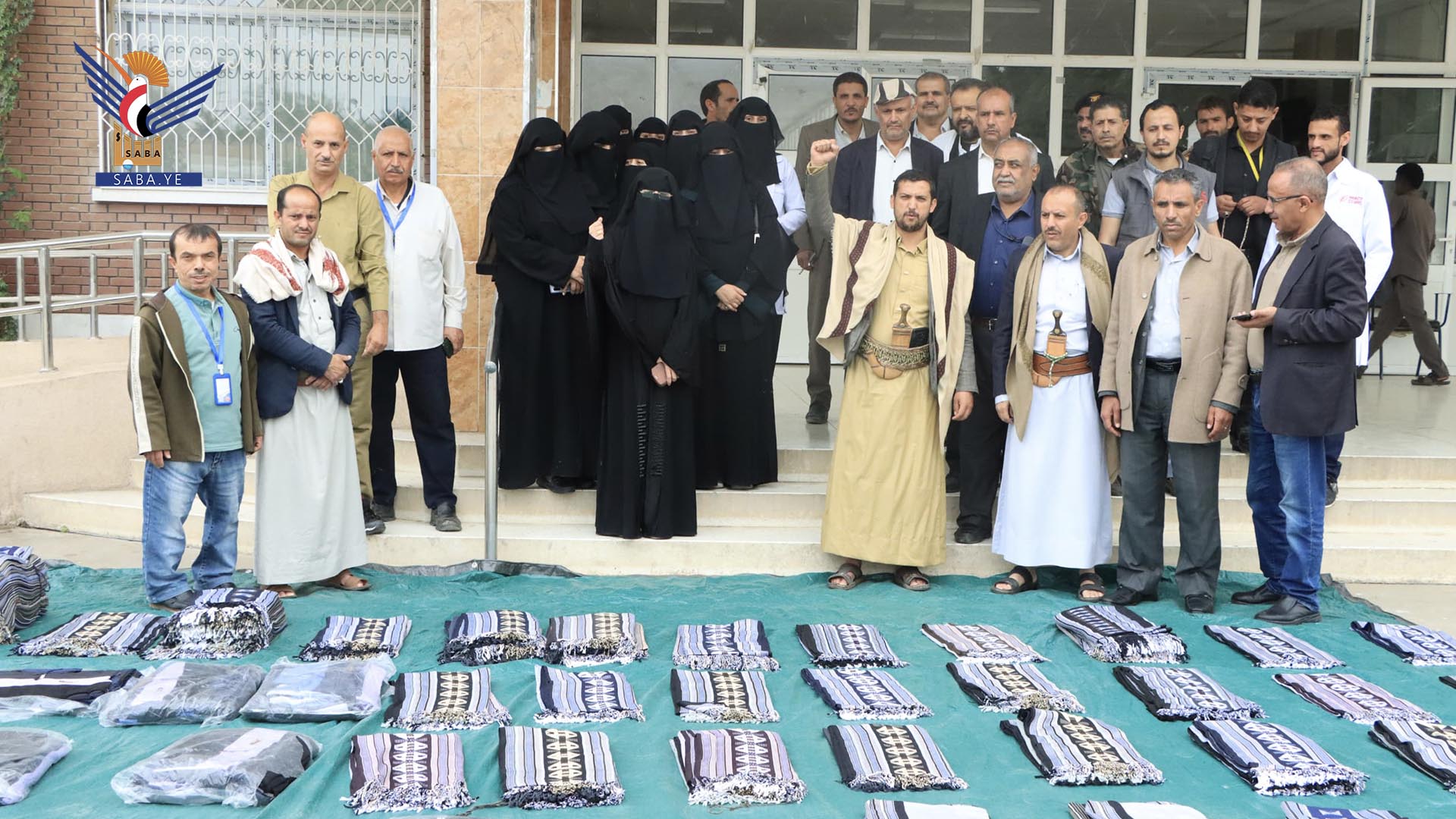 مستشفى السبعين بأمانة العاصمة يسيّر قافلة عيدية للمرابطين في الجبهات