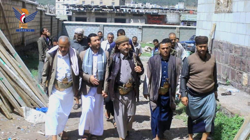 الشغدري يتفقد سير العمل في تجهيز مختبر مستشفى الأمومة في دمت