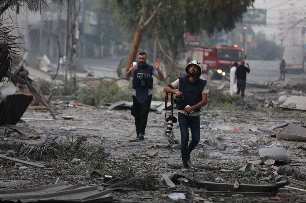 "الأورومتوسطي" يدعو لإنهاء العزل الإعلامي المفروض على غزة وضمان حماية الصحفيين
