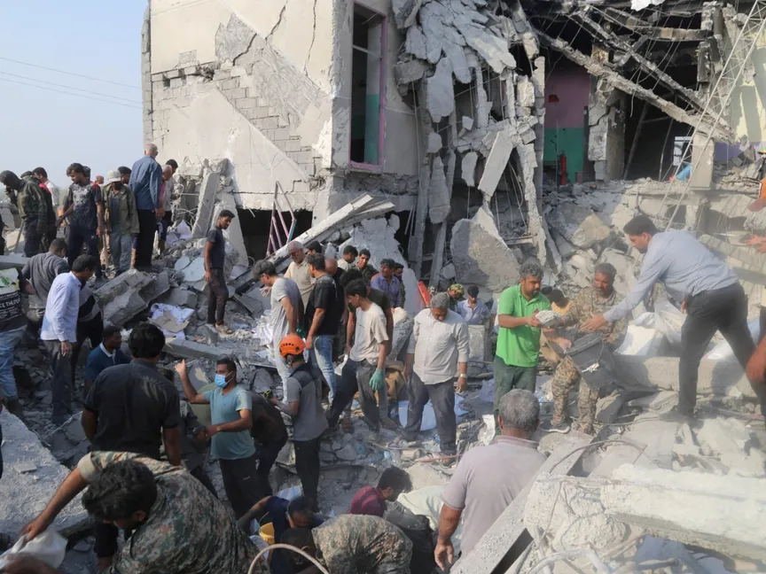 "الأورومتوسطي" يستنكر مجزرة العدوان الصهيوأمريكي في مدرسة ميناب في إيران