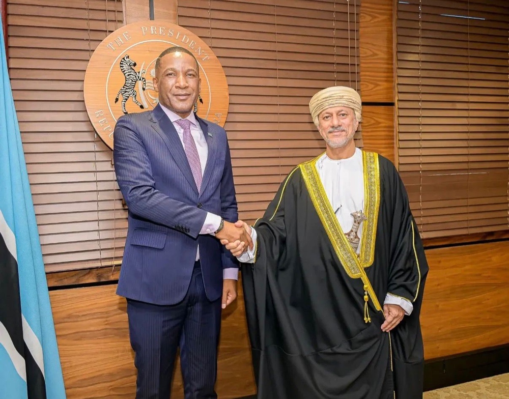 عُمان وبوتسوانا توقعان أربع اتفاقيات شراكة اقتصادية واستثمارية طويلة