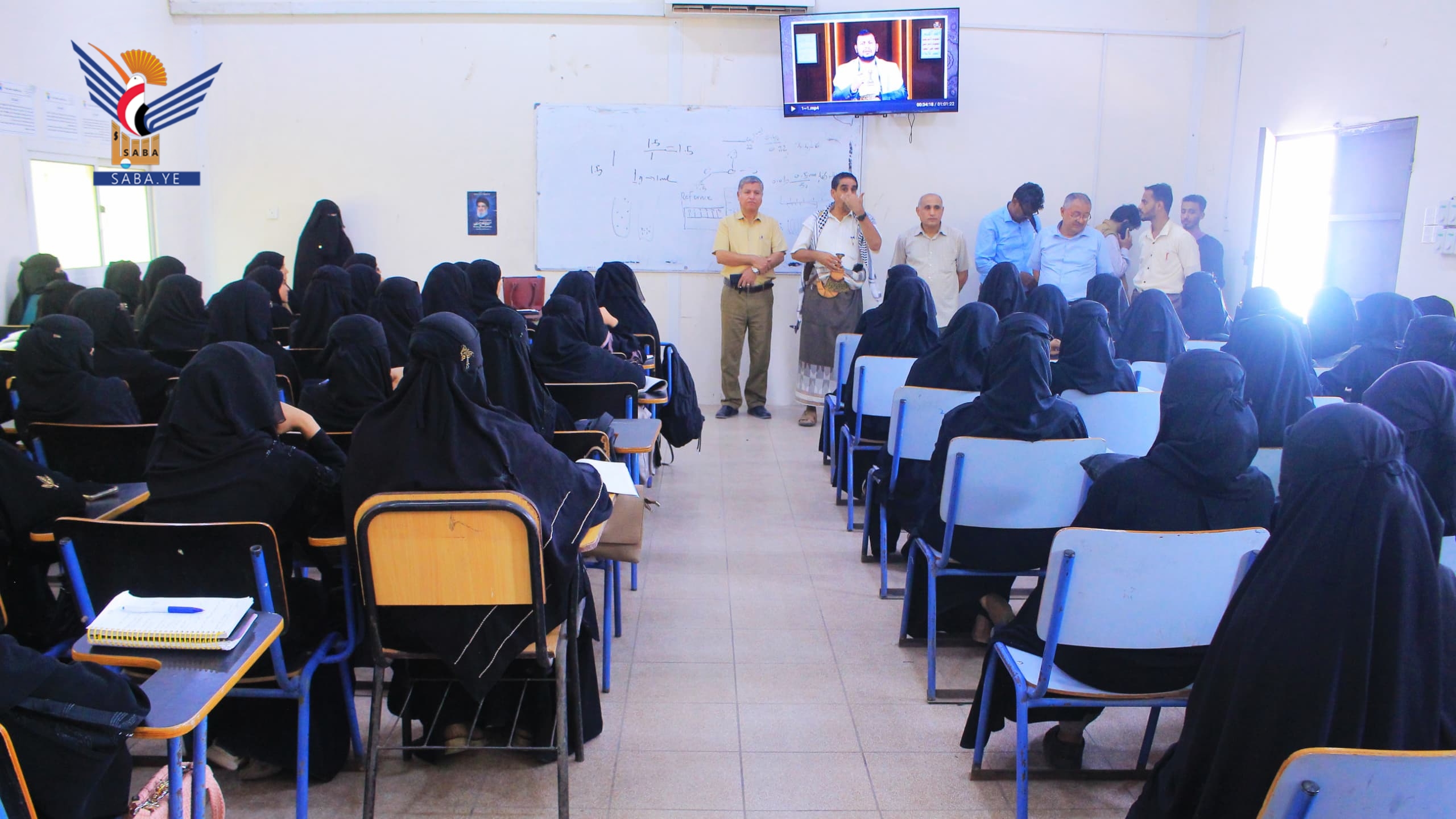 البشري يتفقد سير دورات "طوفان الأقصى" في جامعة الحديدة