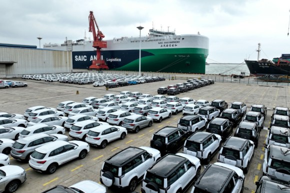 المكسيك تعتزم فرض رسوم بنسبة 50% على السيارات الصينية