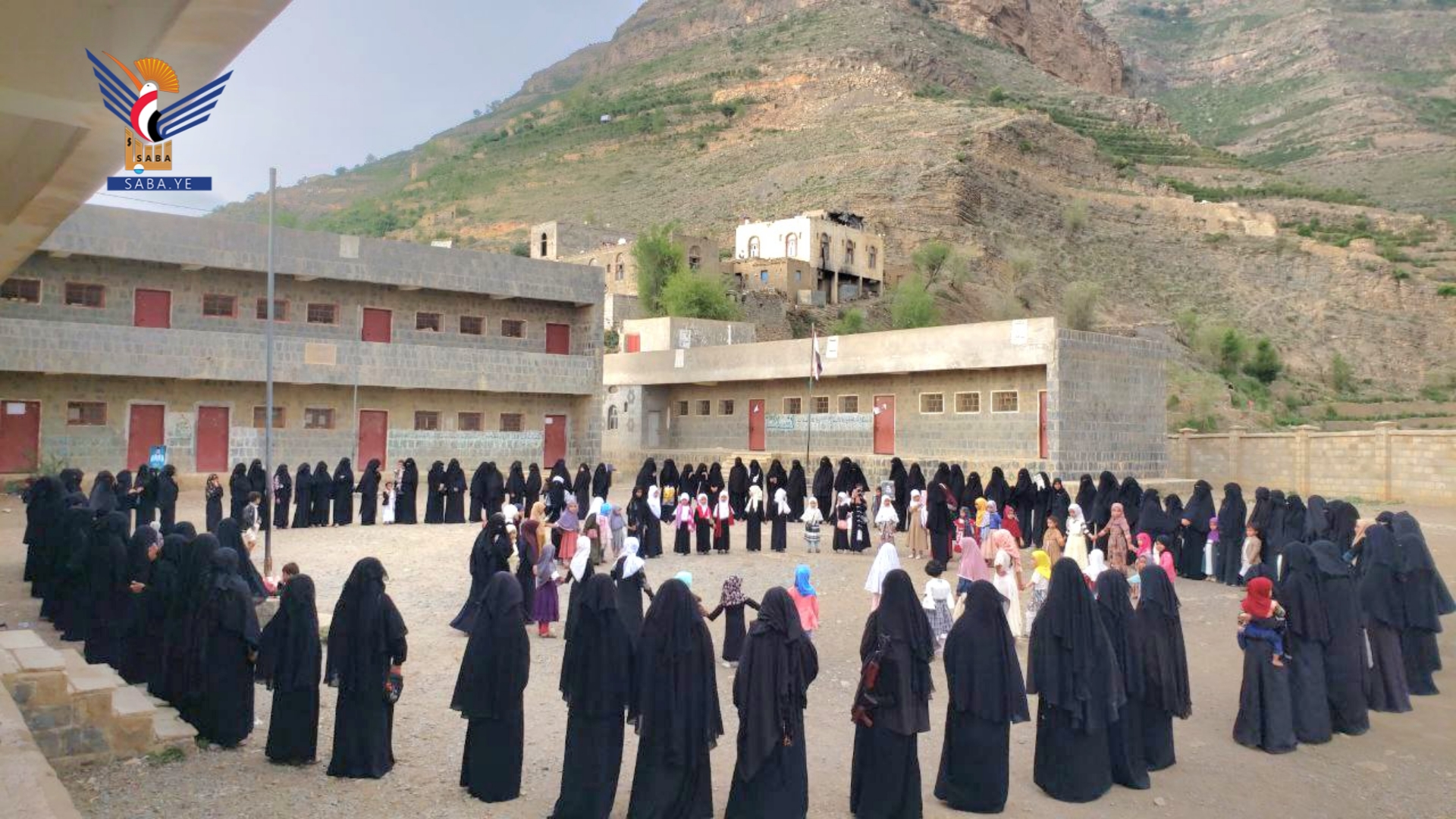  وقفات في محافظة حجة تضامنا مع الشعب الفلسطيني في غزة