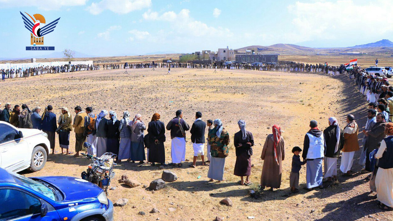 وقفة بمديرية همدان تأييداً لموقف قائد الثورة المناصر للشعب الفلسطيني