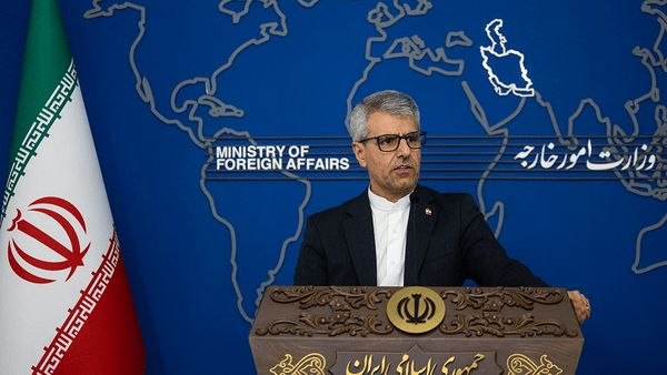 بقائي: تبادل الرسائل بين إيران وأمريكا مستمر لكن لم يتم التوصل إلى تفاهم نهائي