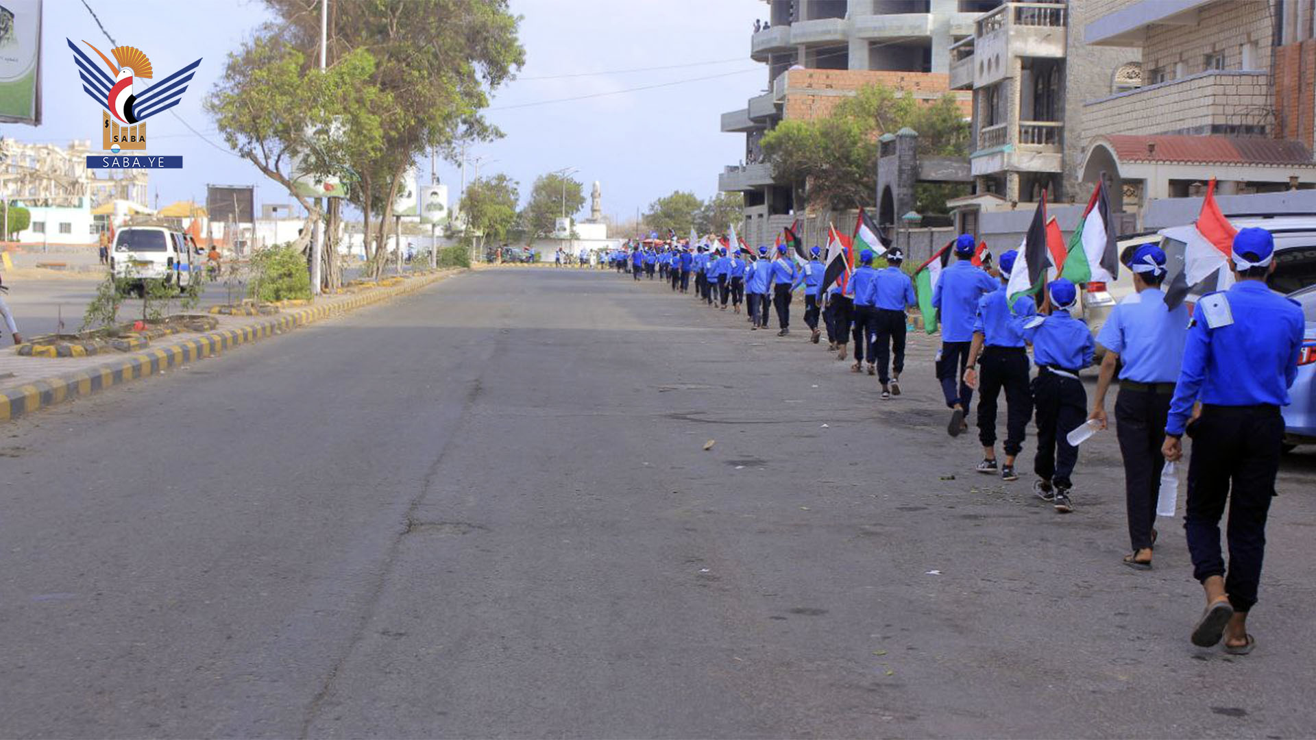 مدينة الحديدة تشهد مسيرا طلابيا وكشفيا لطلاب الدورات الصيفية