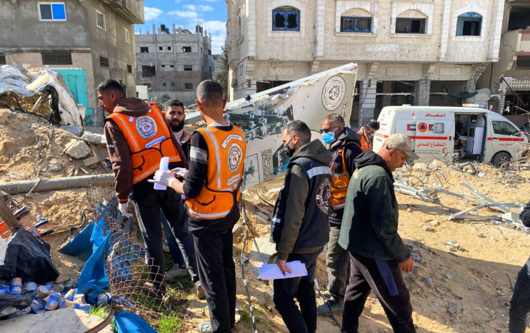 الدفاع المدني بغزة: ارتقاء 11 شهيدا جرّاء انهيار منازل وسقوط جدران وخيام