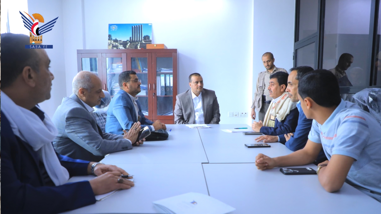 اجتماع برئاسة القائم بأعمال وزير الاقتصاد يناقش أوضاع معامل طحن الاسمنت