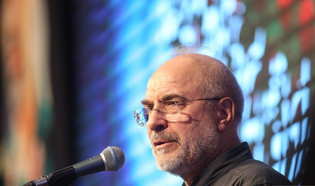 قاليباف: إيران أصبحت واحدة من القوى الخمس العالمية الأفضل في الجو فضاء قاليباف: إيران أصبحت واحدة من القوى الخمس العالمية الأفضل في الجو فضاء