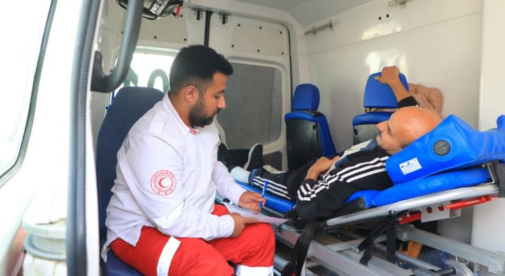 الهلال الأحمر الفلسطيني: مغادرة 47 غزيّا بين مرضى ومرافقين للعلاج خارج غزة