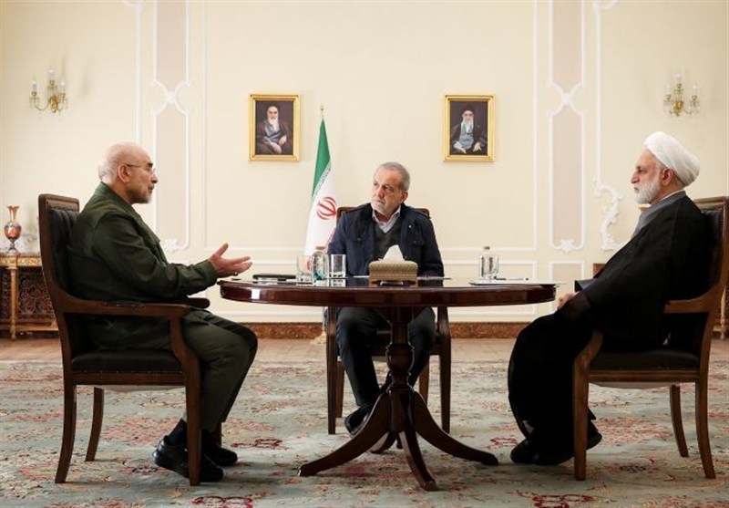 طهران: اجتماع لرؤساء السلطات الثلاث لبحث التطورات الداخلية والمفاوضات المقبلة