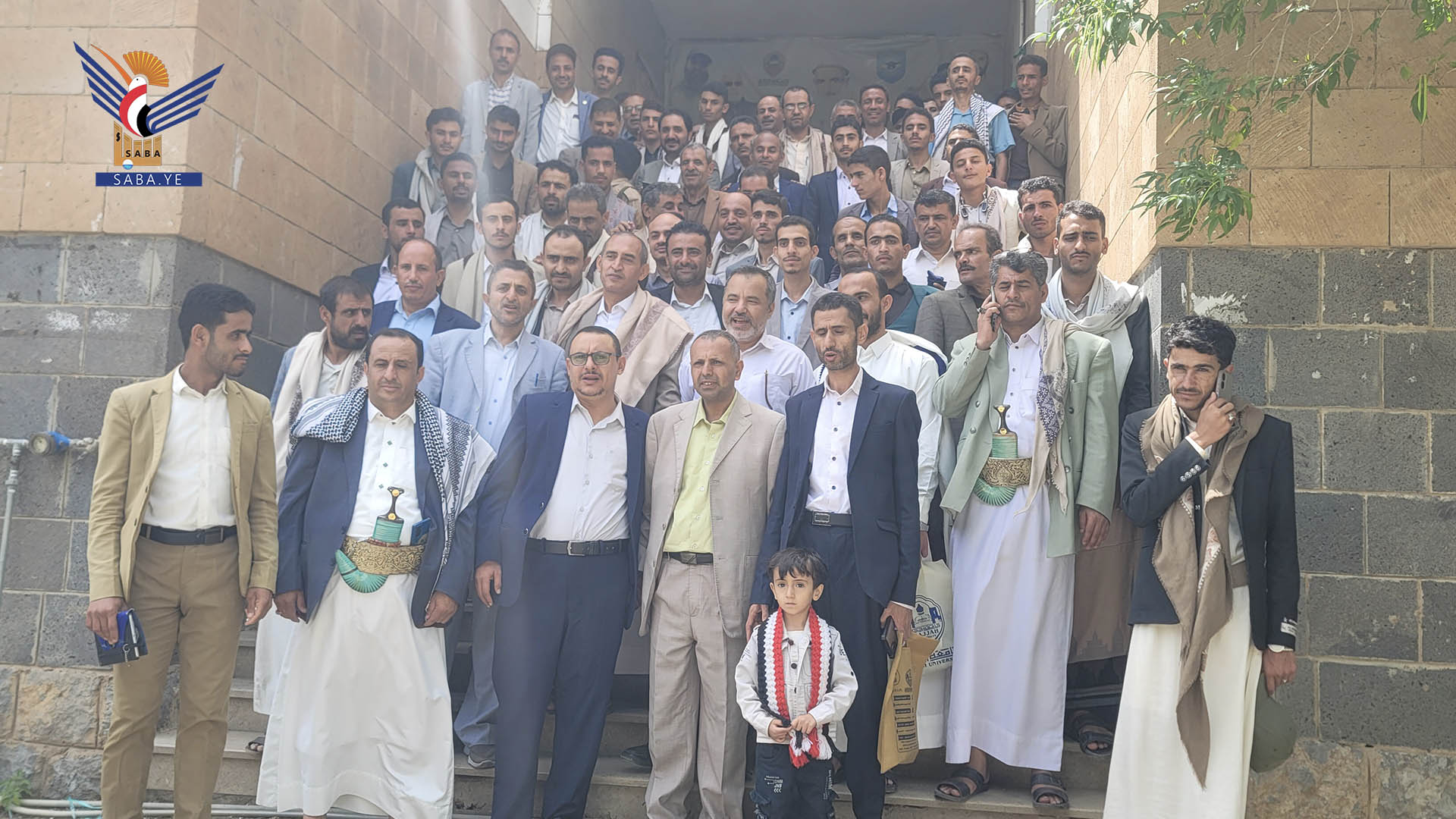افتتاح بازار الرسول الأعظم للأسر المنتجة في جامعة حجة