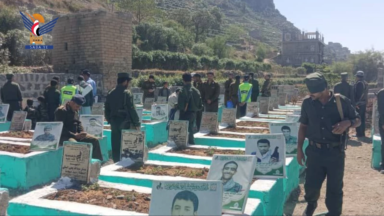 حجة.. فعالية لمنطقة الشرفين الأمنية وزيارة لروضات الشهداء