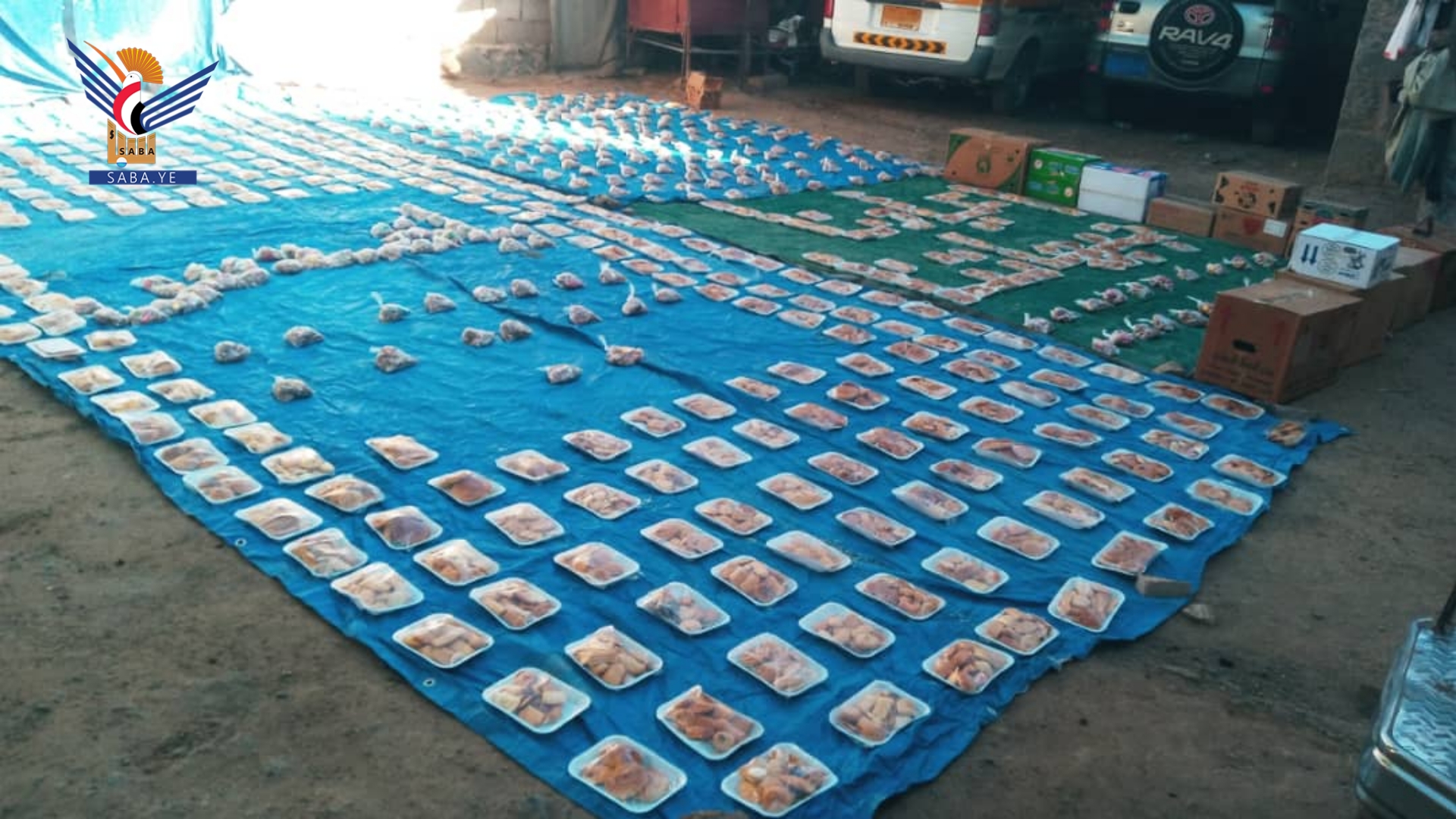 قافلة عيدية من إدارة تنمية المرأة بصنعاء لأبطال القوات المسلحة