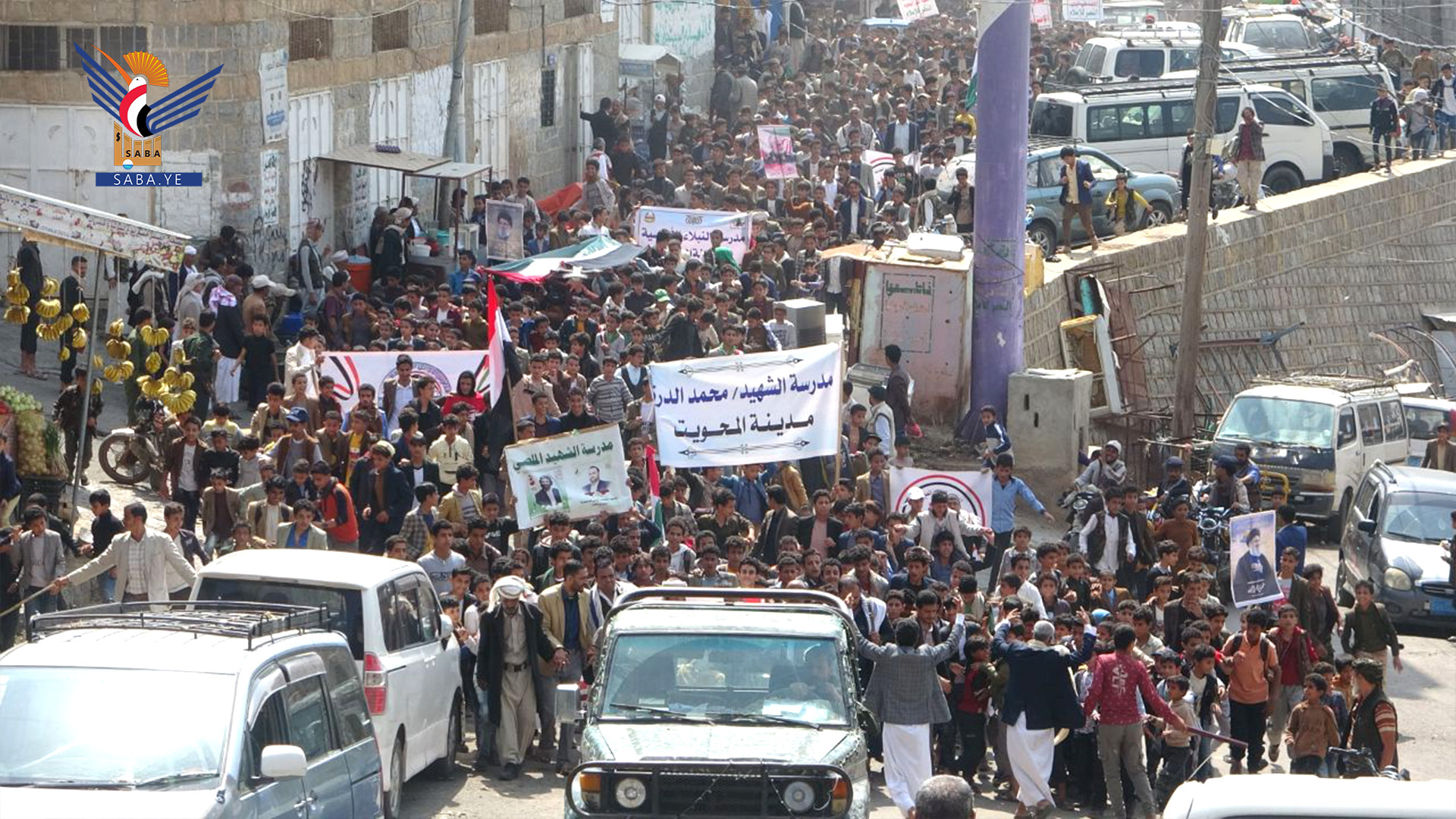 طلاب وتربويو مدينة المحويت ينظمون مسيرات تضامنية مع غزة