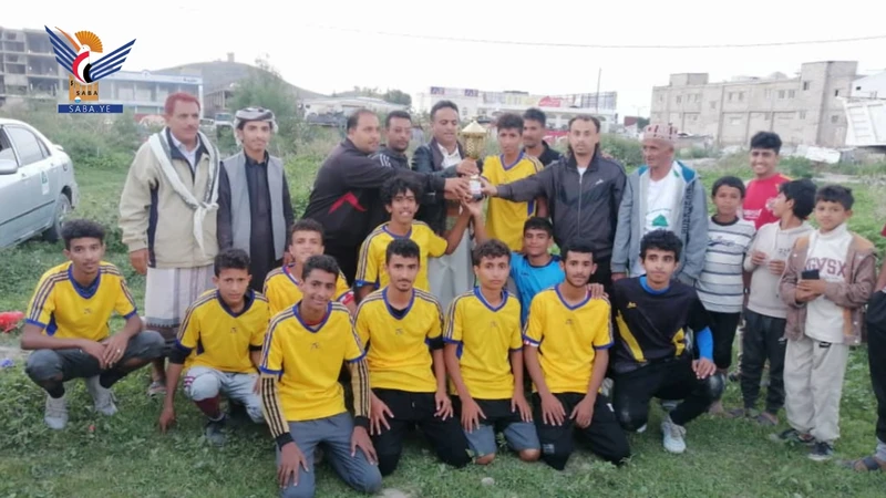 فريق الانصار يحرز كأس العيد 11 لثورة 21 سبتمبر لكرة القدم بمدينة البيضاء