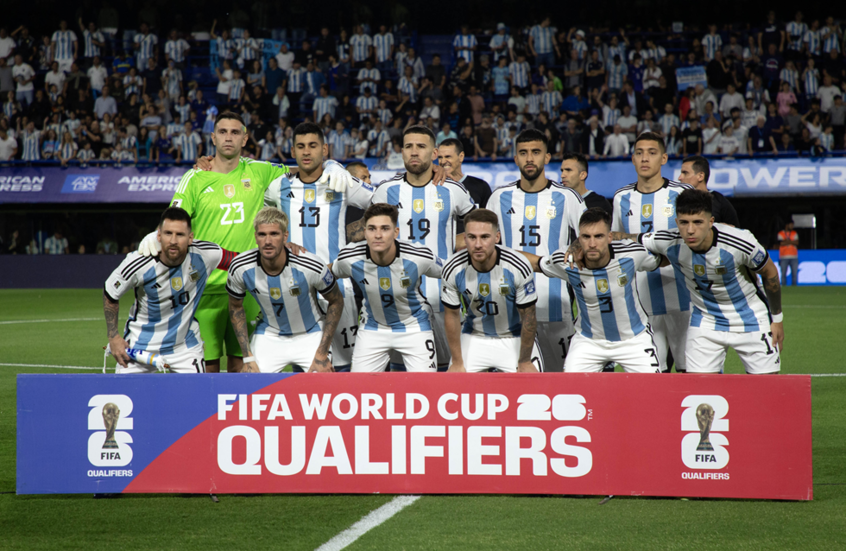 "الفيفا" يفرض غرامات ضخمة على ستة اتحادات وطنية من بينها الأرجنتين "الفيفا" يفرض غرامات ضخمة على ستة اتحادات وطنية من بينها الأرجنتين