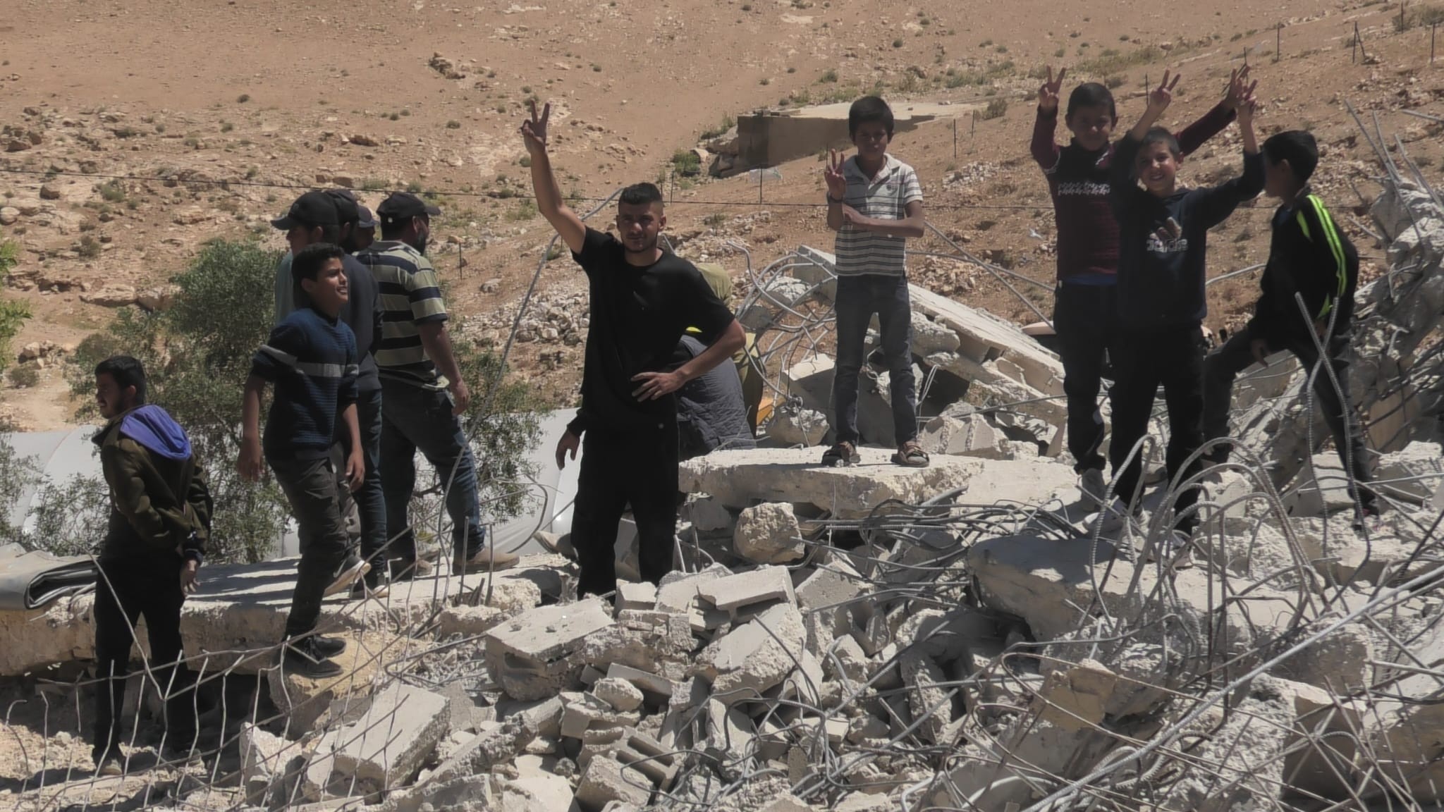 "الزويدين".. قرية بدوية فلسطينية تقاوم وحدها في وجه الاستيطان الصهيوني