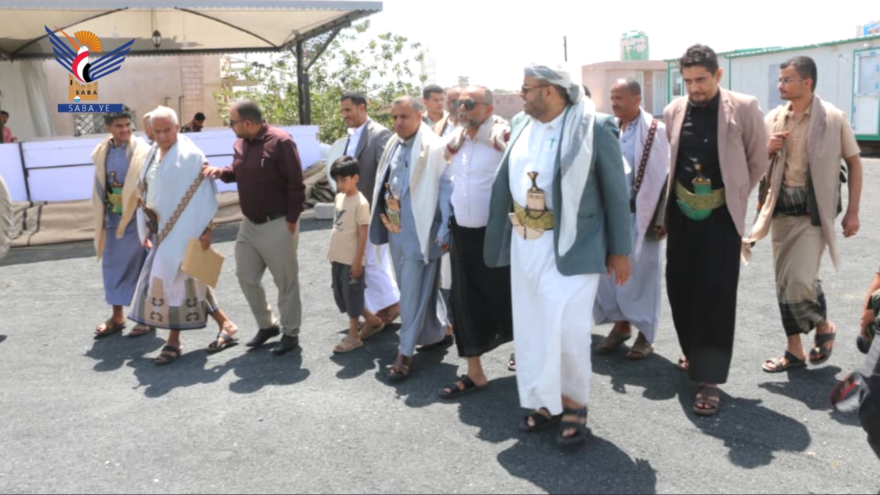 تفقد مستوى الانضباط الوظيفي في عدد من المؤسسات الخدمية بتعز