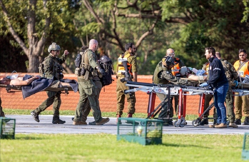 جيش العدو الإسرائيلي يقر بإصابة ضابط وجندي بجروح في اشتباك جنوب قطاع غزة