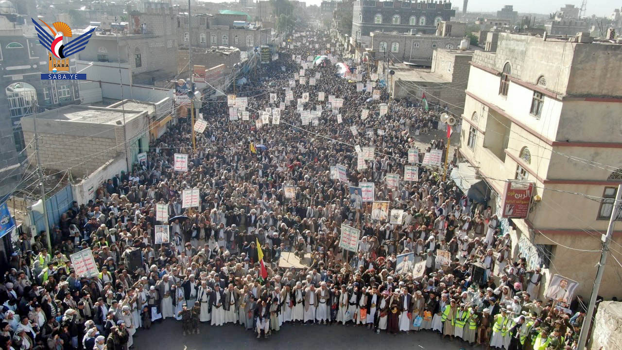 مسيرات حاشدة بذمار إسنادًا لغزة وثباتًا مع الشعب الفلسطيني