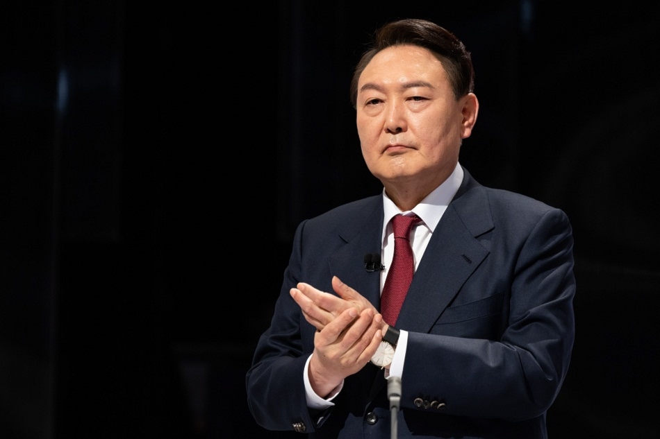 برلمان كوريا الجنوبية يصوت بالاغلبية على عزل الرئيس يون سوك يول