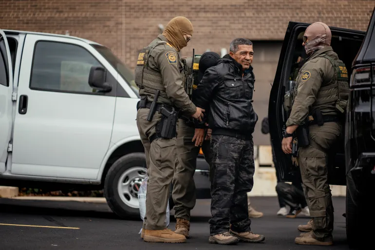 هيومن رايتس ووتش تدعو واشنطن لوقف الحملة على ذوي الأصول اللاتينية