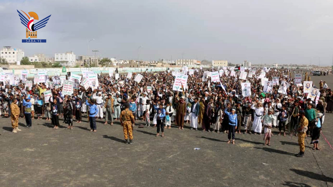 أبناء محافظة تعز يحتشدون في 40 مسيرة ثباتا مع غزة في مواجهة العدو الصهيوني