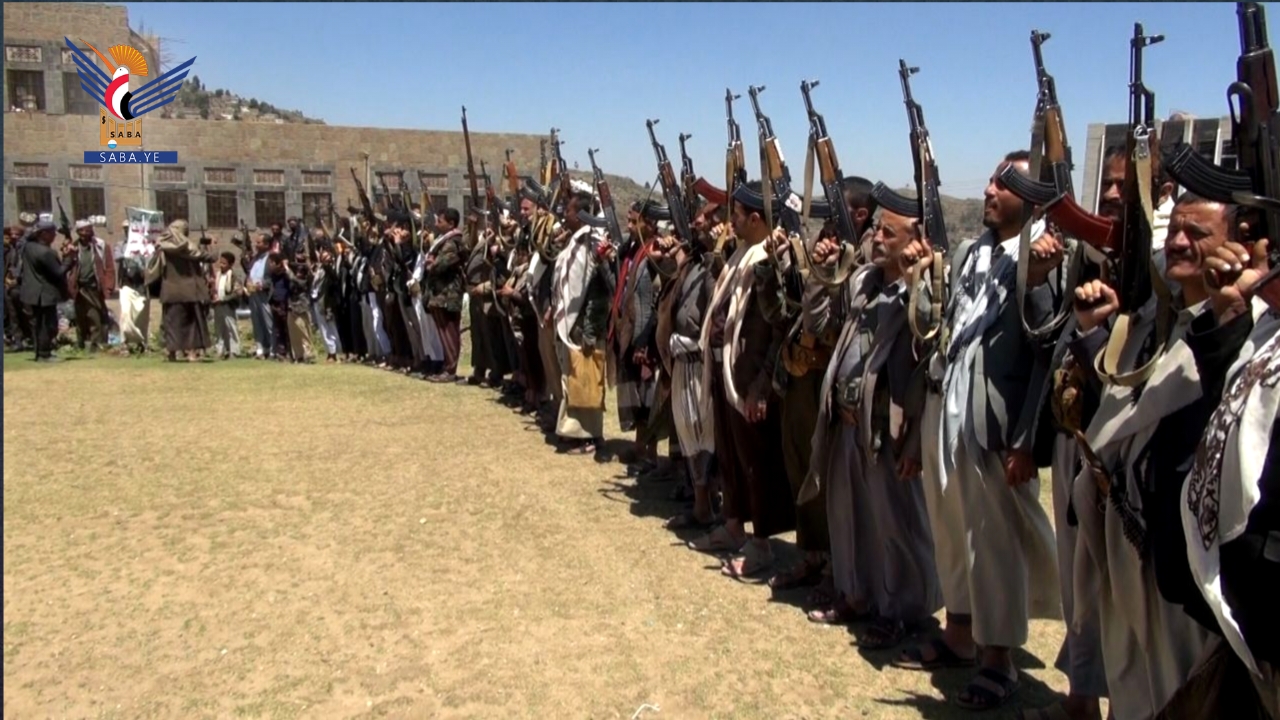 وقفتان في إب للتأكيد على ثبات الموقف المناصر لغزة و مواجهة التصعيد الامريكي