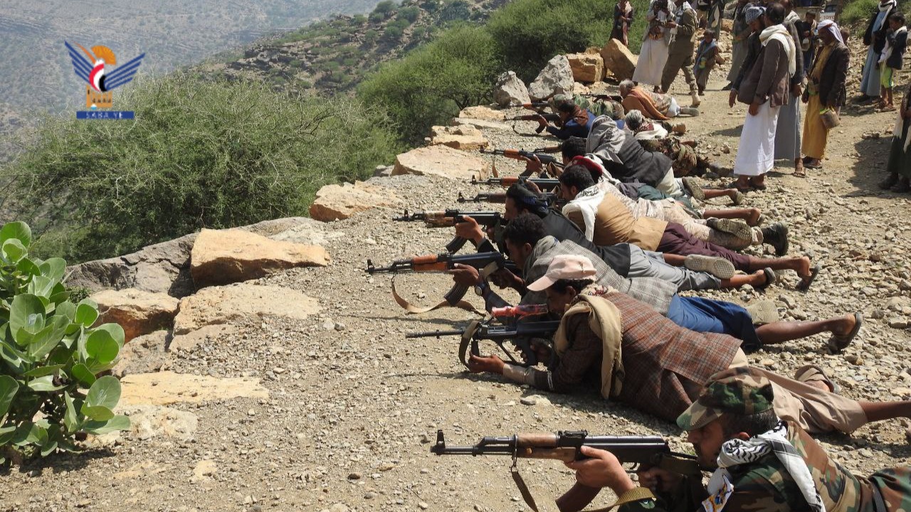 حجة .. عرض ومسير وتطبيق عسكري لقوات التعبئة في الجميمة