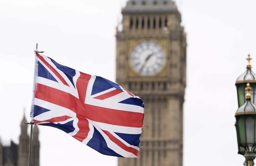 وزير الدفاع البريطاني يعين جنرالا متورطا في قتل مدنيين أفغان بمنصب قائد البحرية