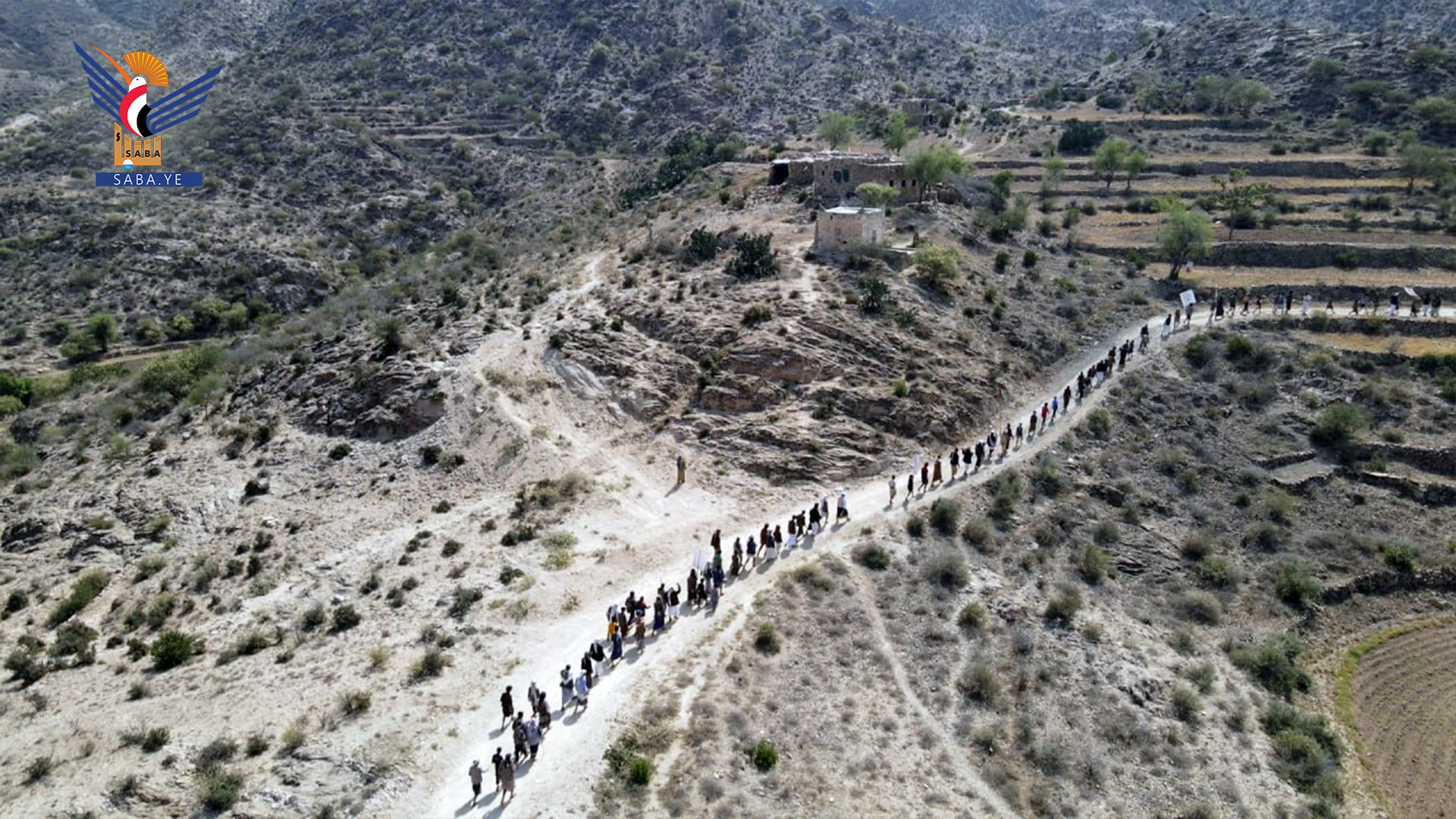 مسير ومناورة لخريجي الدورات العسكرية في بني الضبيبي بريمة
