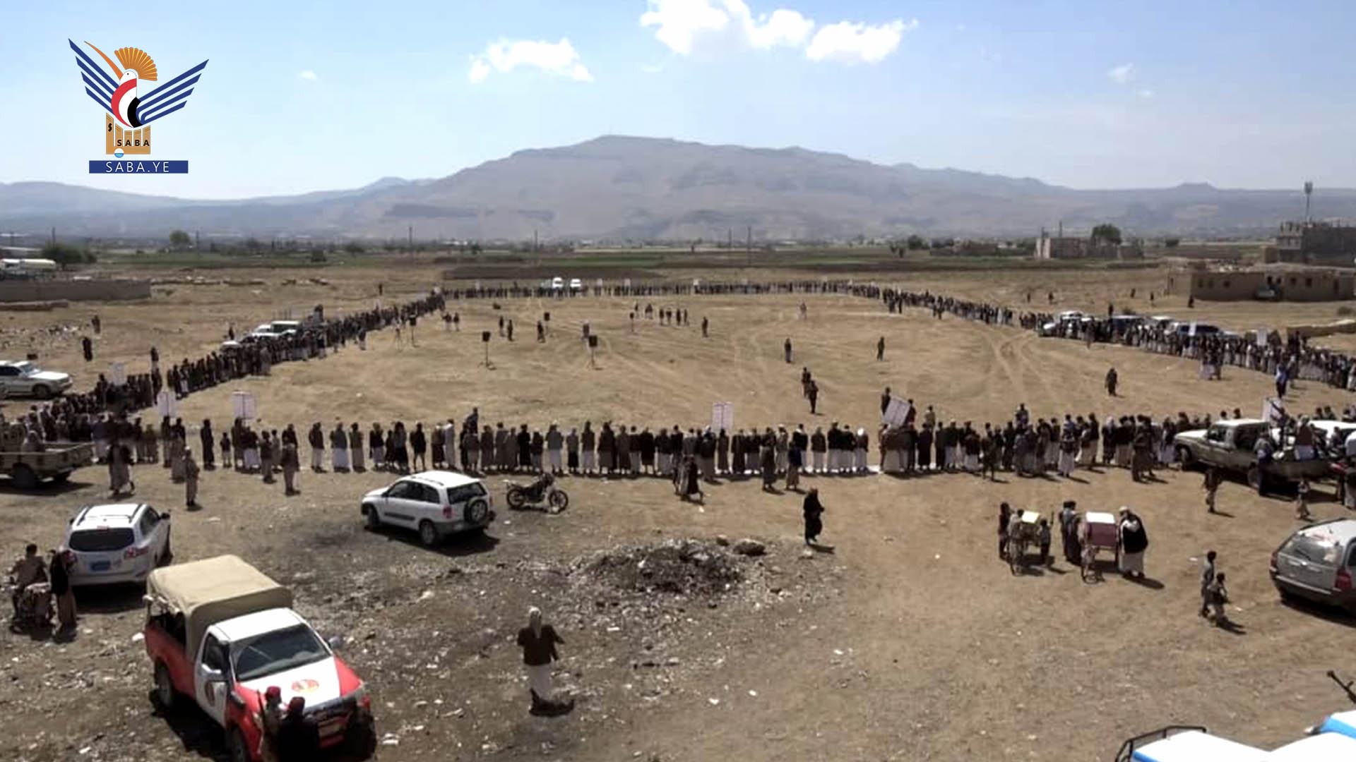 وقفات في عدد من مديريات عمران لإعلان النفير والبراءة من العملاء والخونة