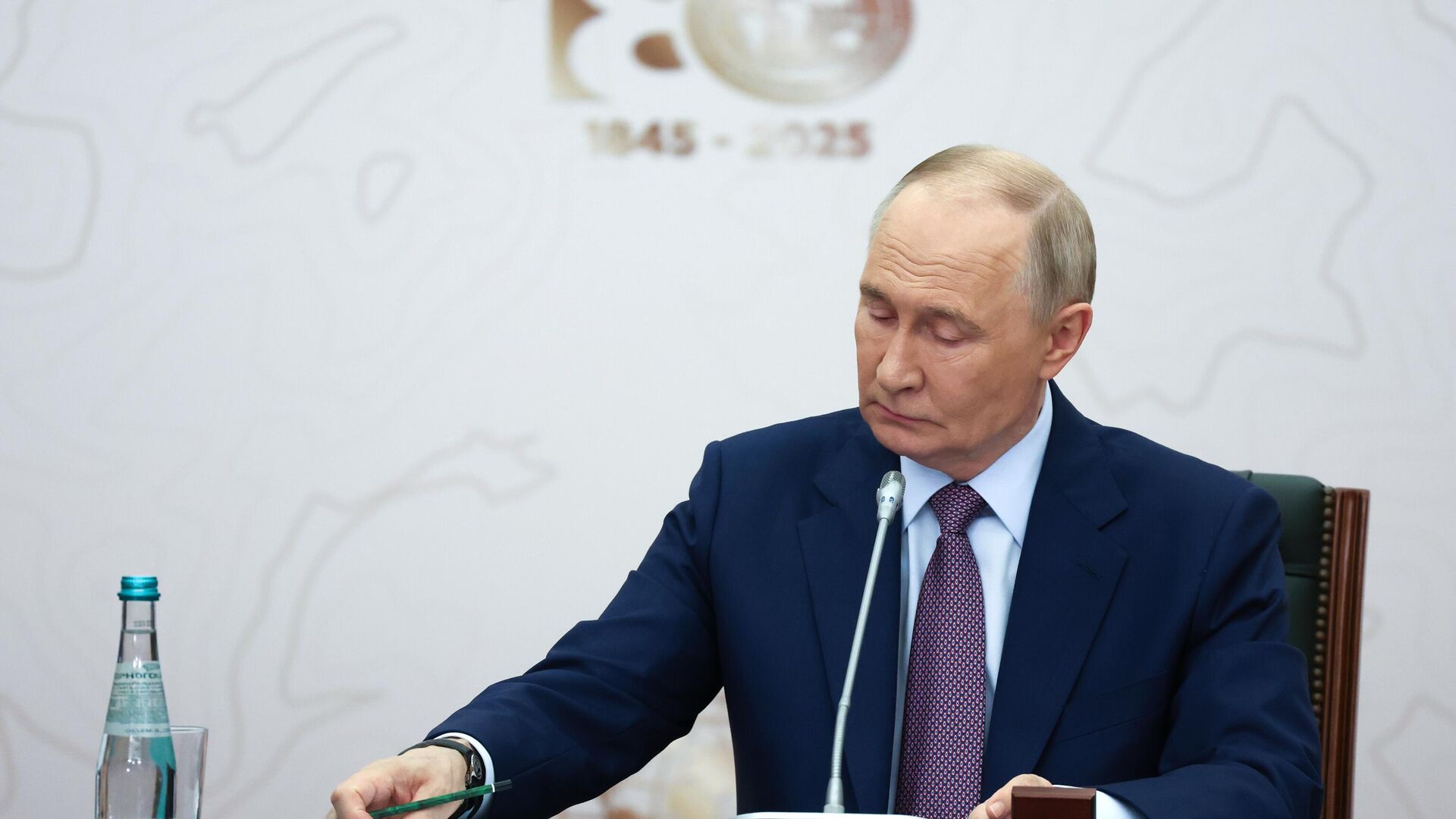 بوتين: شركة "روس أوبورون إكسبورت" لاعب رئيسي في سوق الأسلحة العالمي