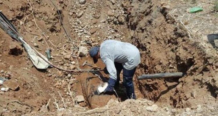 العدو الإسرائيلي يدمر خطوط مياه ومحاصيل زراعية شرق طمون جنوب طوباس