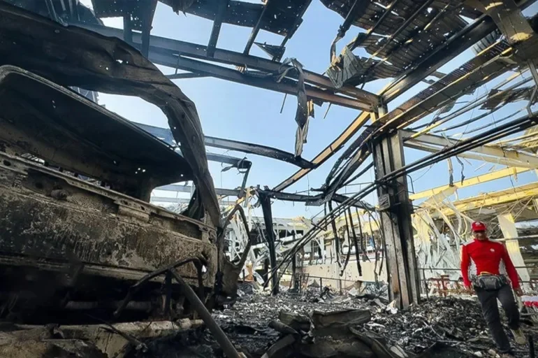 الهلال الأحمر الإيراني: استشهاد أكثر من 200 وجرح 747 آخرين جراء العدوان الإسرائيلي- الأمريكي