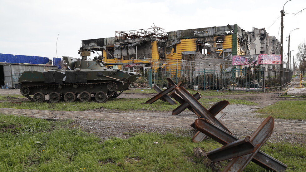 الدفاع الروسية تعلن سيطرتها على بلدة في "دنيتسك"