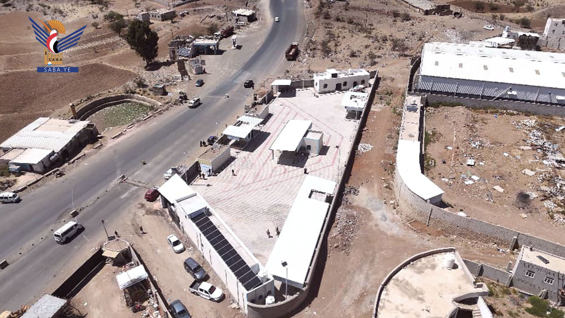 تسليم وافتتاح مشروع مركز التحصيل النموذجي لضريبة القات بمنطقة يسلح  