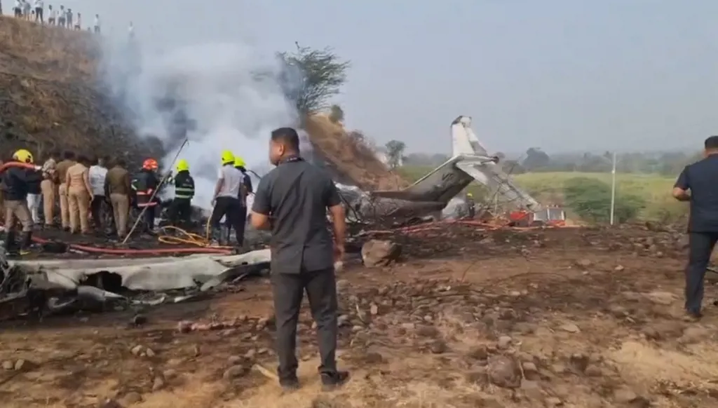 مصرع نائب رئيس وزراء ولاية هندية في تحطم طائرة